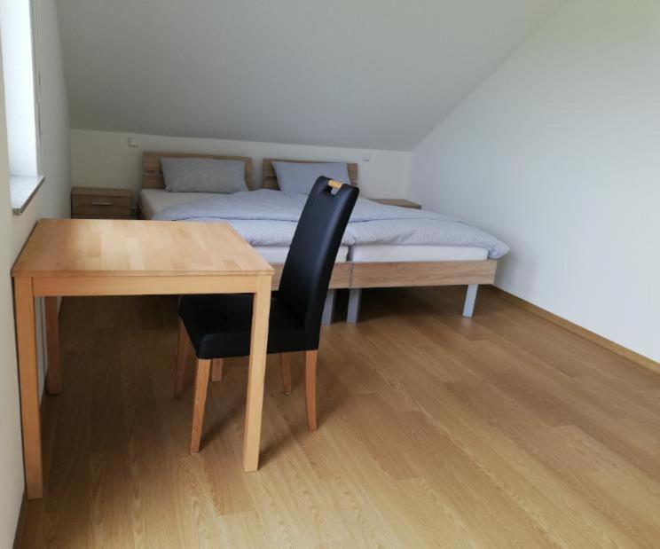 Ferienwohnungen Weishaupt, Pfingstweider Str. 30 梅肯博伊伦 外观 照片